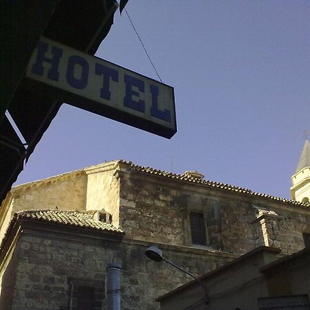 Hotel La Zambra Mancha Real Exteriör bild