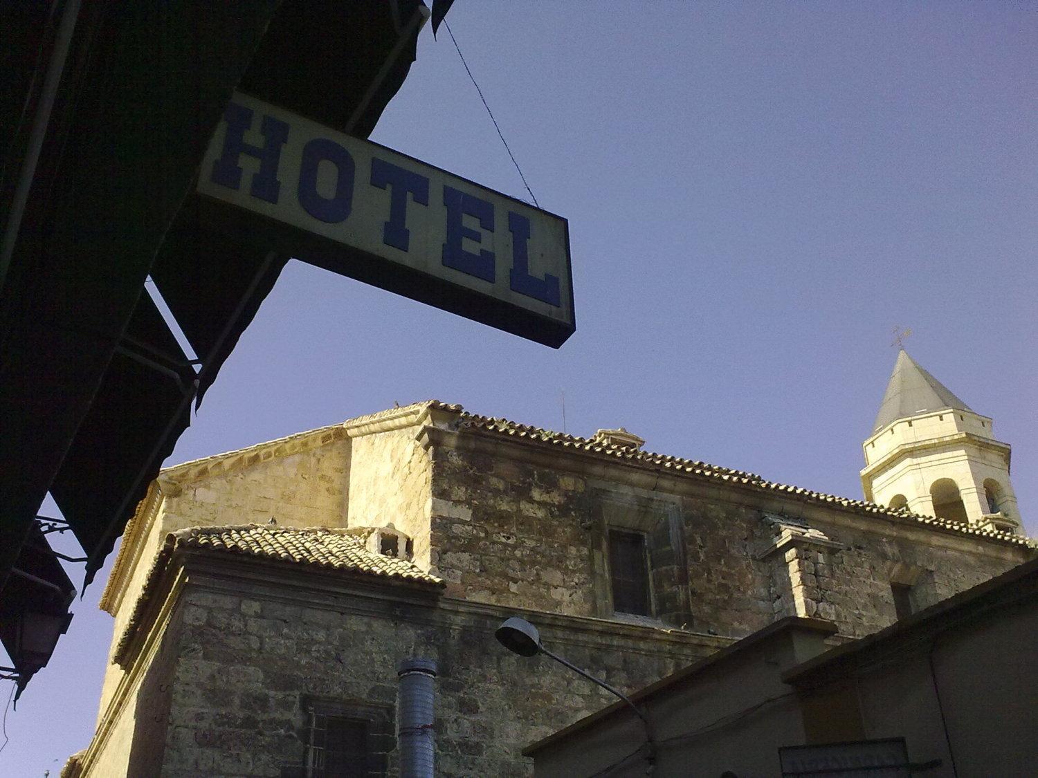 Hotel La Zambra Mancha Real Exteriör bild